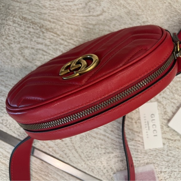 LIKE NEW AUTHENTIC Gucci Calfskin Matelasse GG Marmont Belt Bag 85 Hibiscus Red - Picture 8 of 10